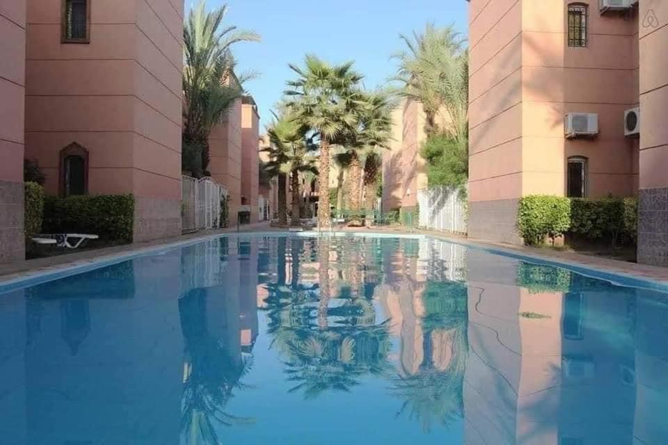 Appartement Dans Residence Avec Piscine Marrakesh Buitenkant foto